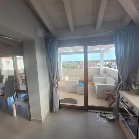 H41 Attico In Centro Vista Mare * Budoni